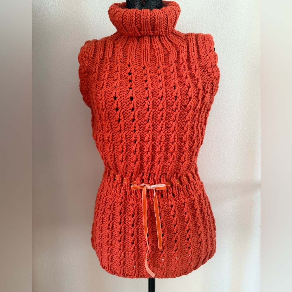 Bloom by H.S.D. Cozy Cable Knit Sleeveless Turtleneck Vest in Rust Size Large
